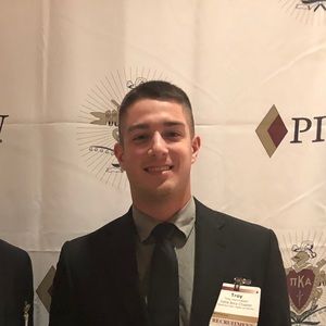 Meet your Posher, Troy